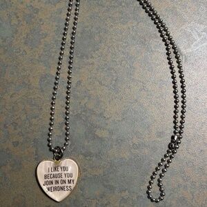 HEART SHAPED NECKLACE